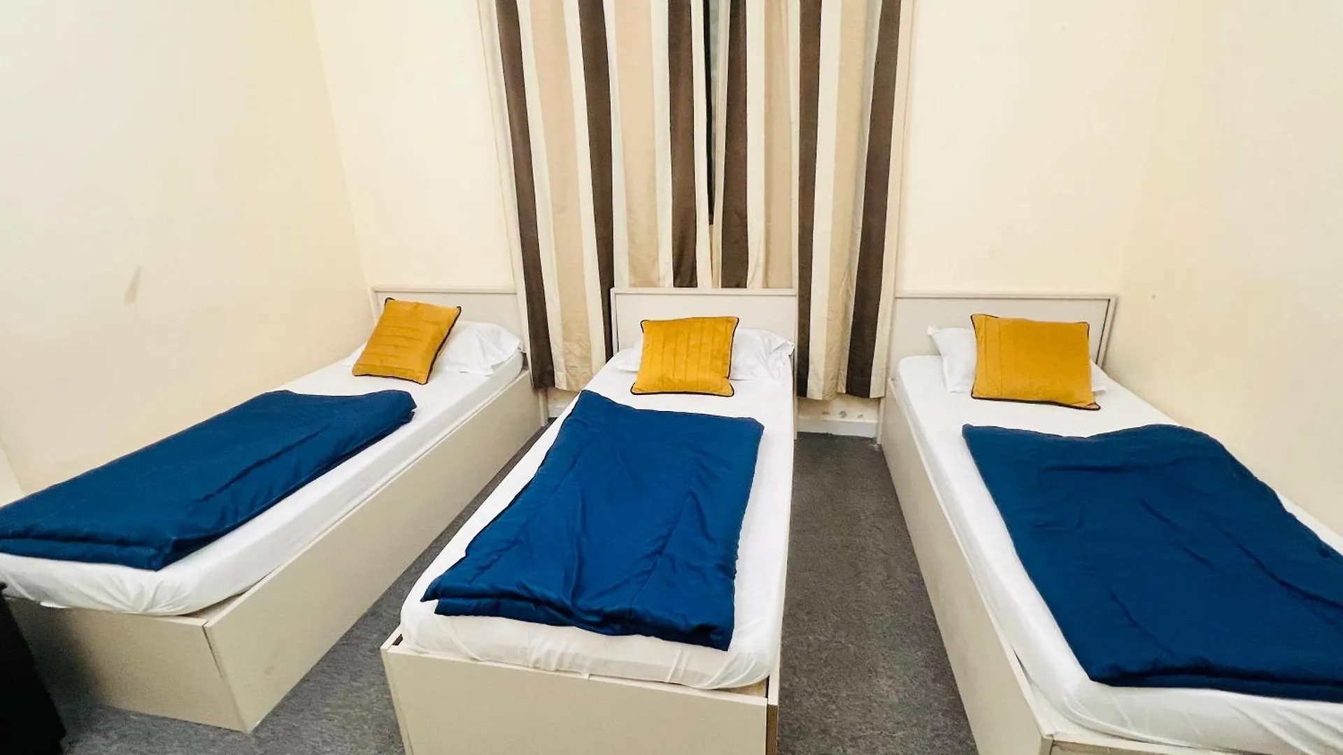 Short Term Tourist Place Hostel Dubai